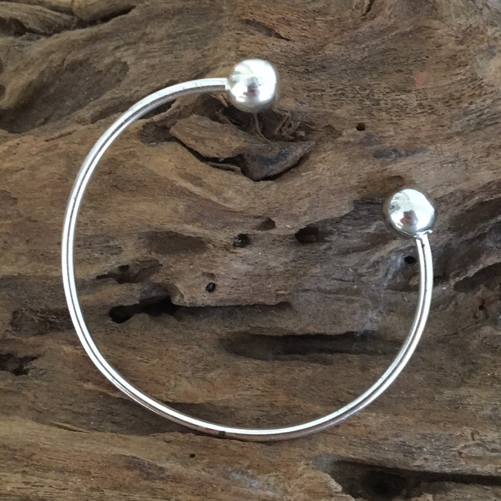 ❗️FIRM❗️Vintage Sterling Charm Bracelet - Picture 2 of 8